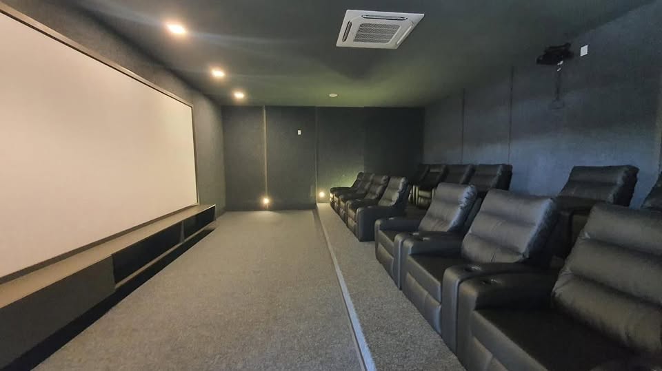 Cinema — Riviera Condomínio Club
